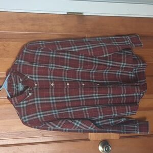 Men's Duck Head Classic Button Up Medium